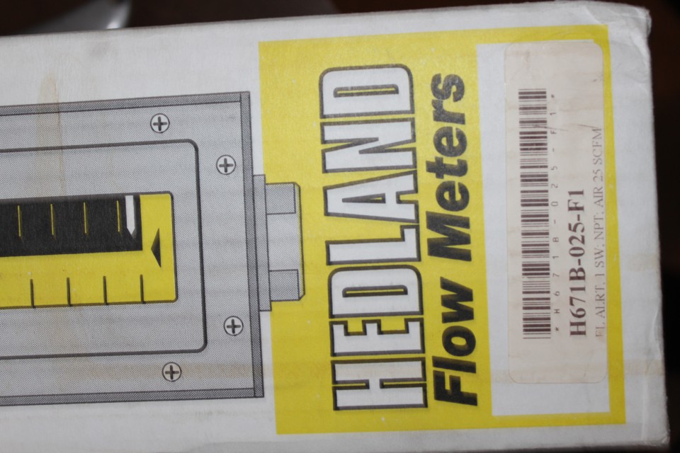 Hedland 25 SCFM Air flow meter with alert switch H671B025F1 Product