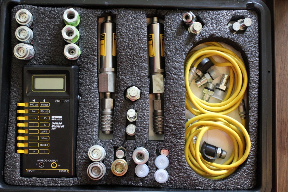 Parker SensoControl Kit PDS 200 with extra couplers and nipples